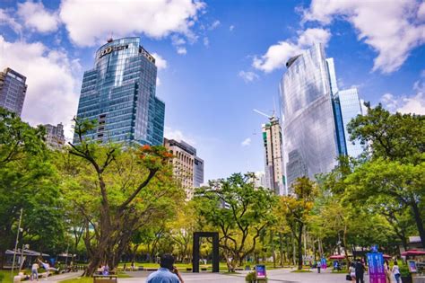 hotels in greenbelt makati|10 Places to Stay Near Greenbelt 3 .